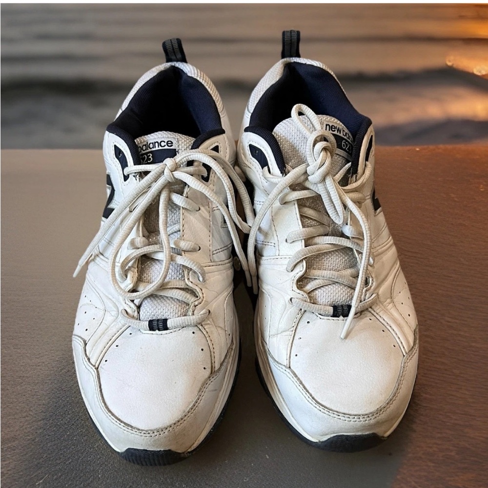New Balance 623 White and Dark Navy Blue Lace-Up Athletic Sneakers - Picture 5 of 11